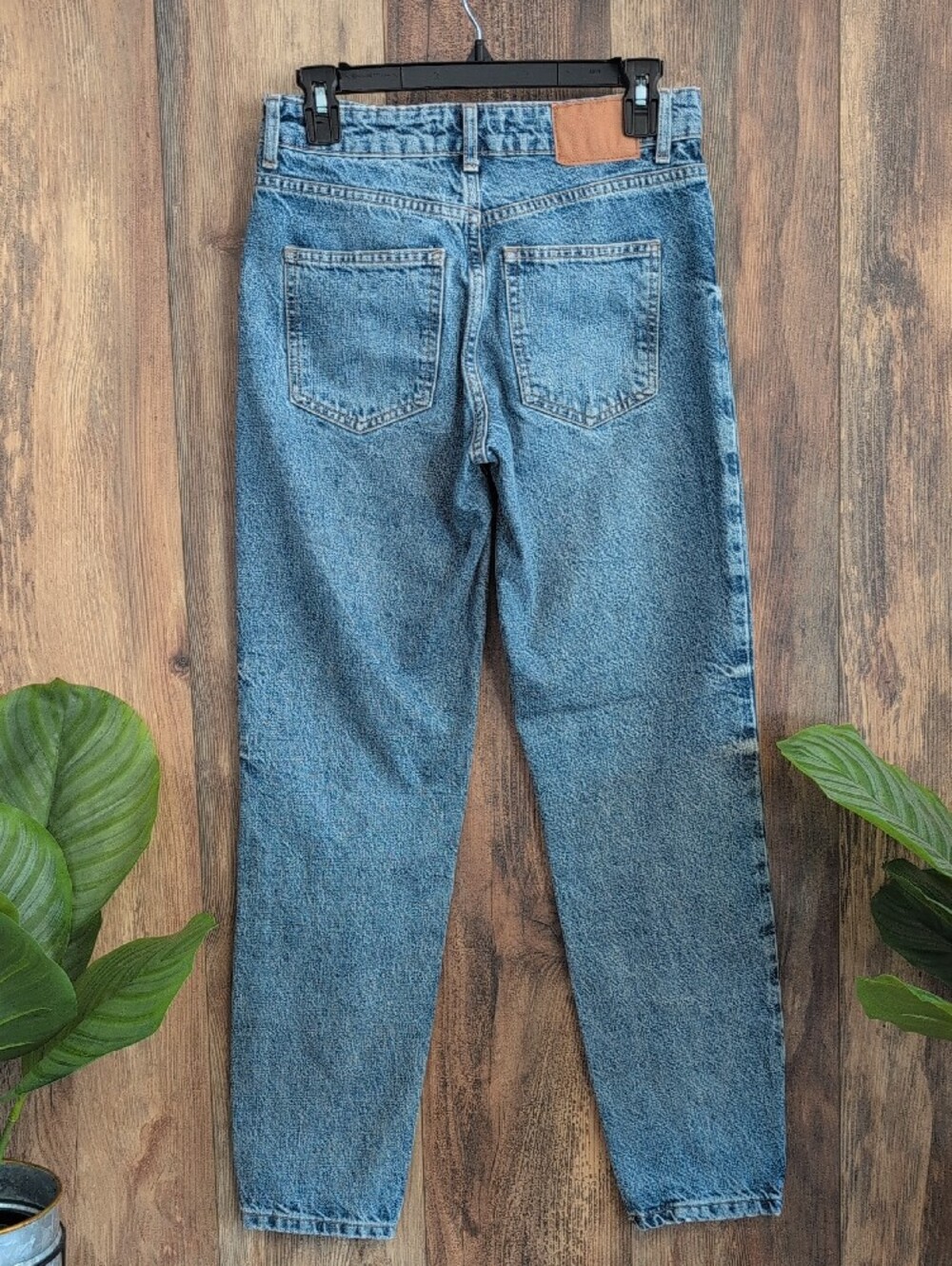 Zara Slim Straight Women's Jeans 2 918A